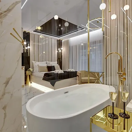 Romantic Stay With Bathtub By Downtown Apartments Gdansk Exterior photo